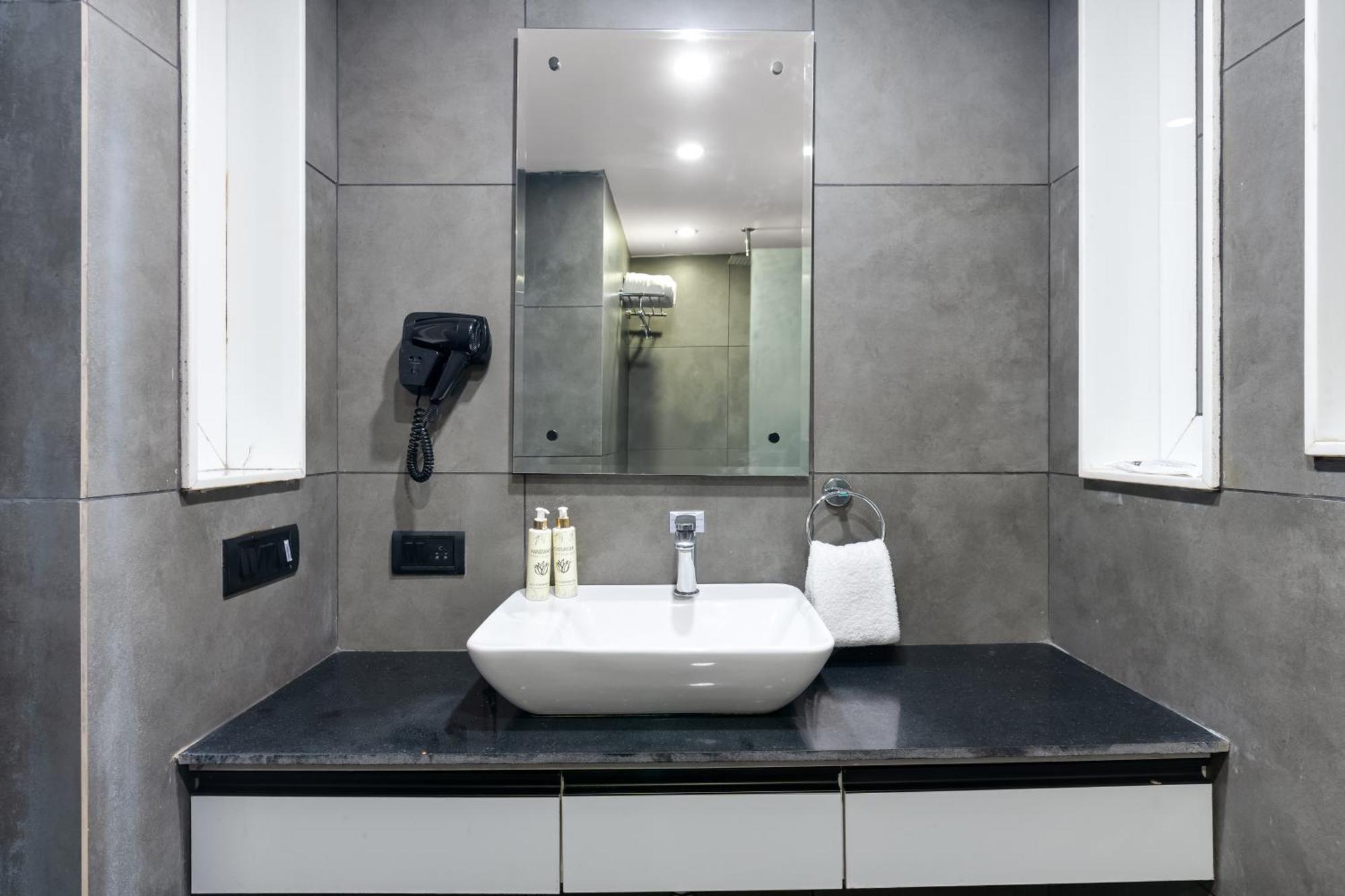 Bedchambers Serviced Apartments - Cyber City Gurgaon Exterior foto